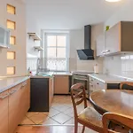Homely By Bookinghost Apartment