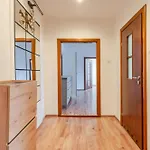 Homely By Bookinghost Apartment