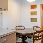 Homely By Bookinghost Apartment