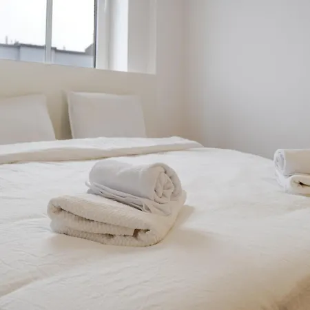 Homely By Bookinghost דירה ביילסקו-ביאלה