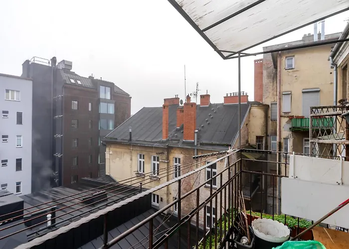 Homely By Bookinghost Apartmán *