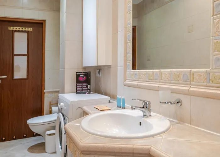 דירה Homely By Bookinghost